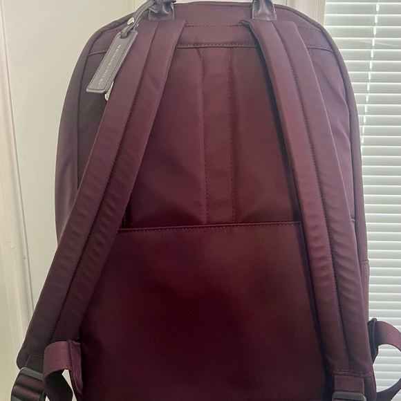 Briggs and Riley Essential Backpack-Plum Excellent conditon - Picture 3 of 13